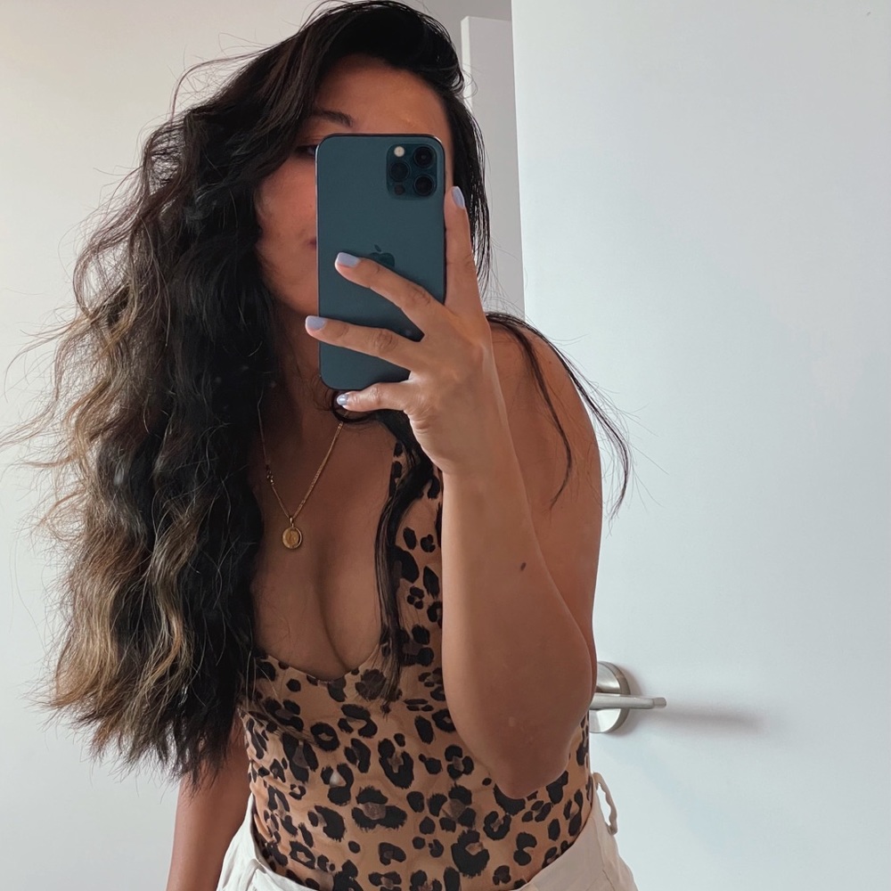 Meet your Posher, Ella